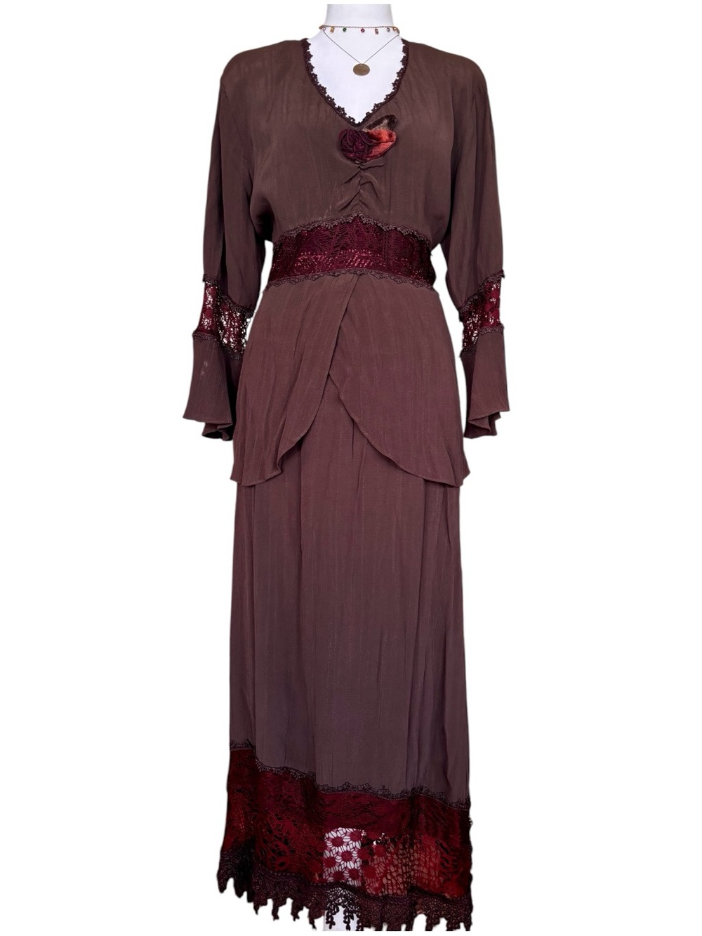 Vintage 90s Y2K Mushroom Brown Lace 2 Pieve Maxi Skirt Blouse 2 Piece Set